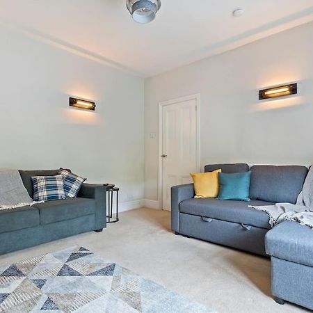 Вилла The Old Post Office 5 Mins Drive To Alton Towers Экстерьер фото